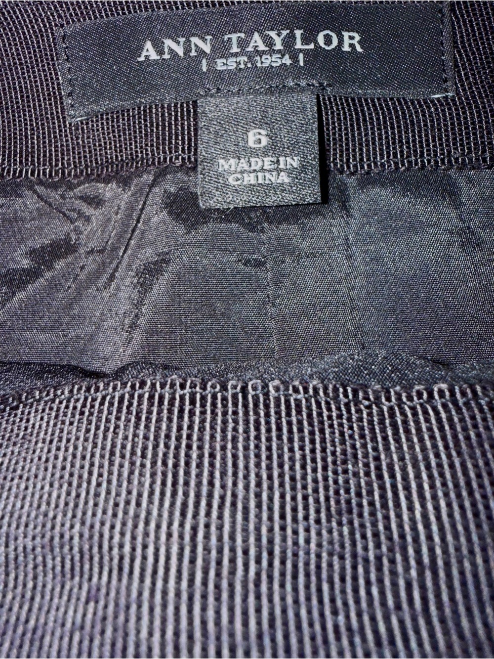 Ann Taylor Mini Skirt - Picture 4 of 6